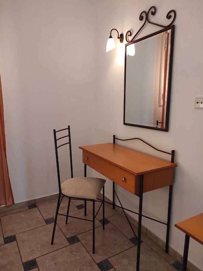 Chrouso Apartments Paliouri Bagian luar foto