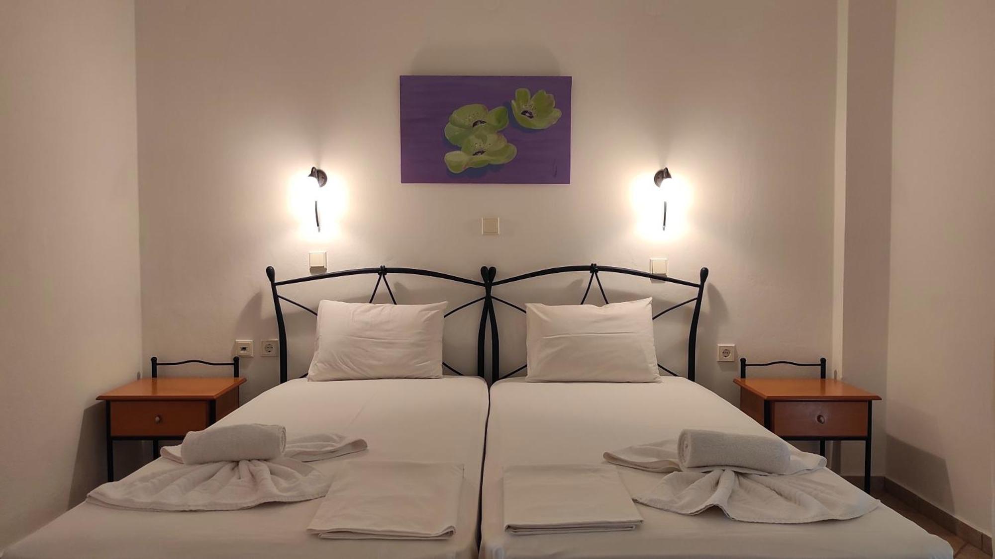 Chrouso Apartments Paliouri Bagian luar foto